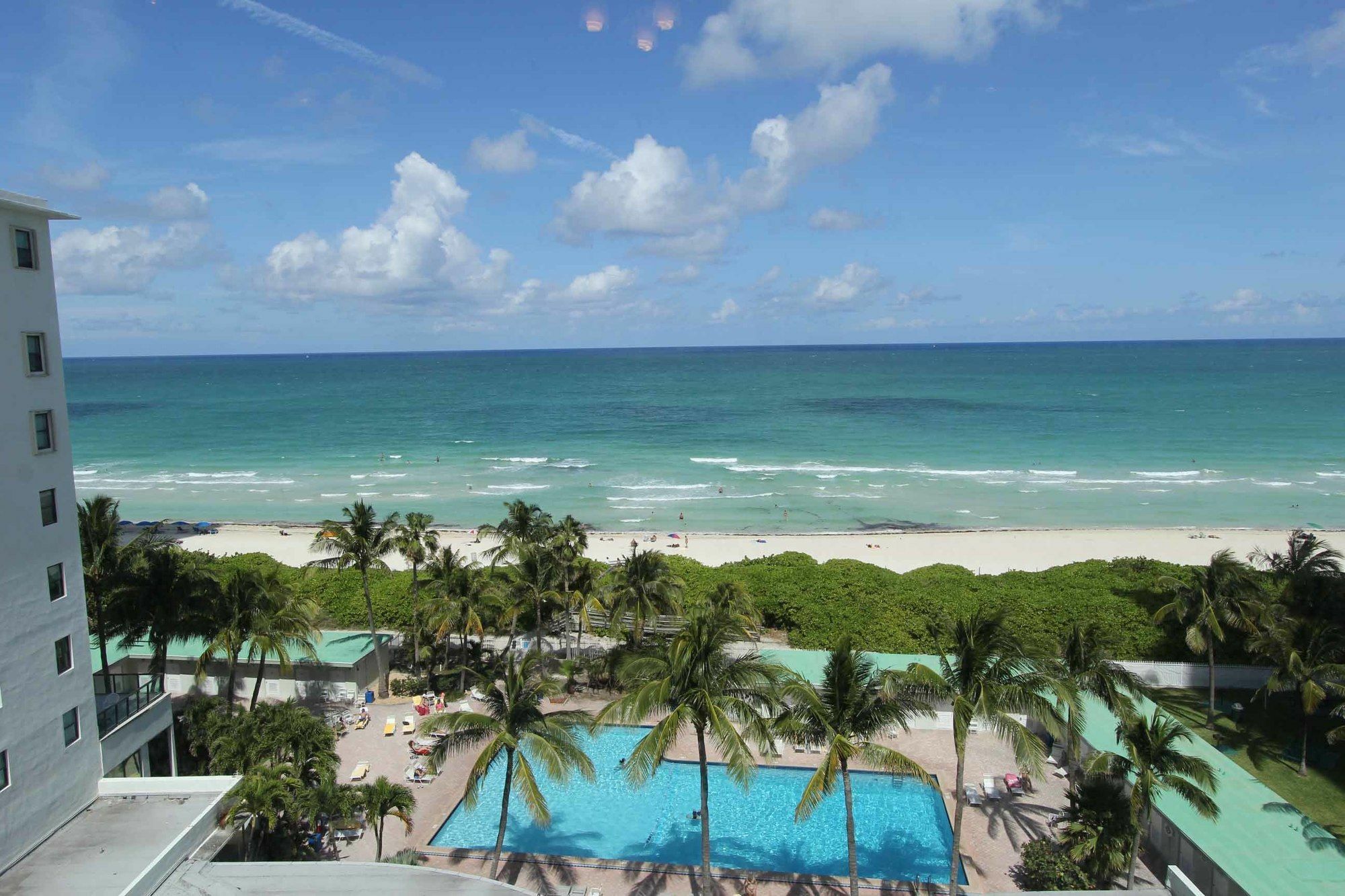 Private Apartments At The Casablanca Miami Beach Eksteriør billede