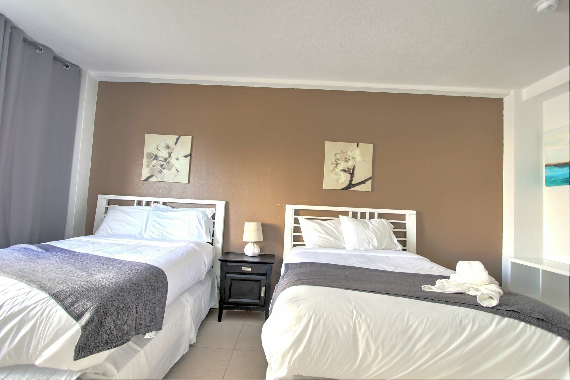 Private Apartments At The Casablanca Miami Beach Eksteriør billede